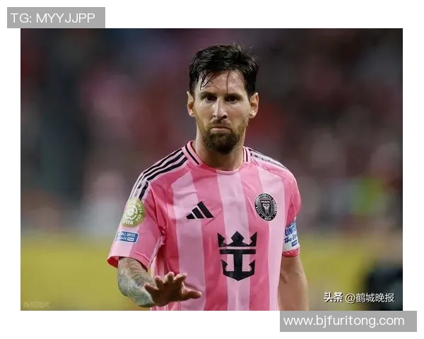 沙龙高层:梅西是独一档运动员!自己坐一桌!